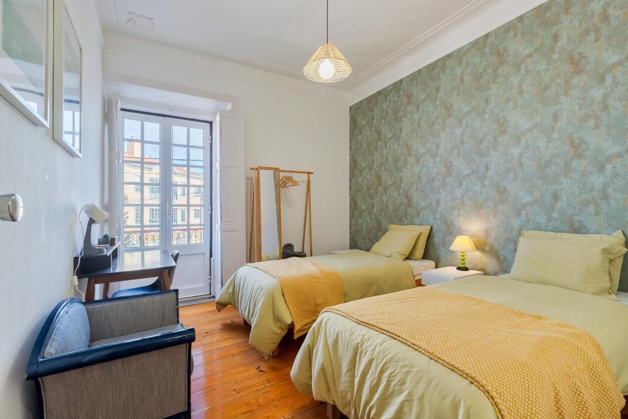 Апартаменты A Casa Amarela De Синтра Экстерьер фото