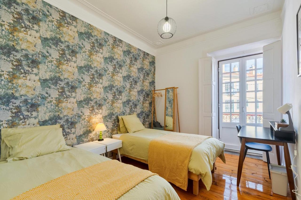 Апартаменты A Casa Amarela De Синтра Экстерьер фото